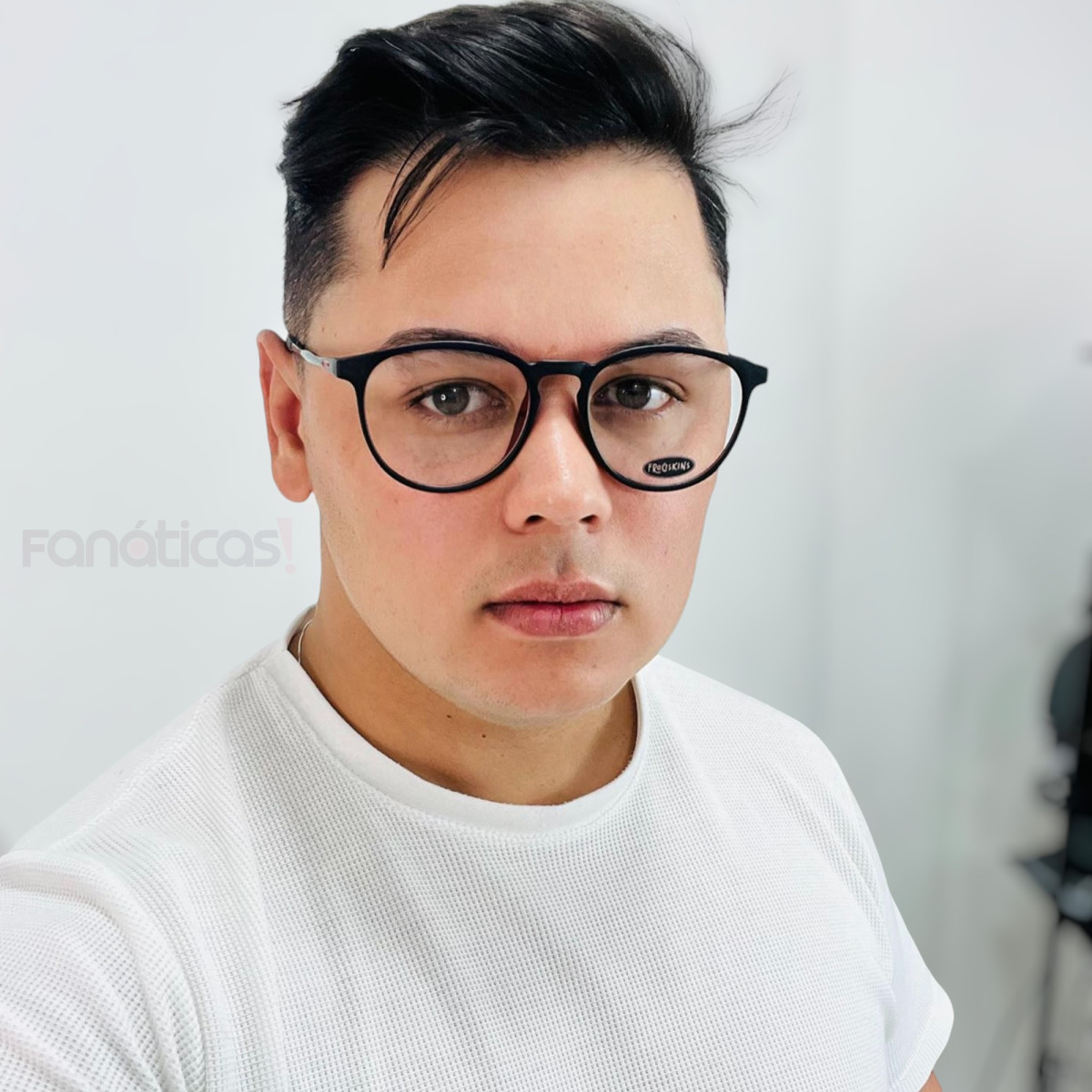 Armação de Óculos Redonda 3219 Acetato Preta e Vermelho Masculina